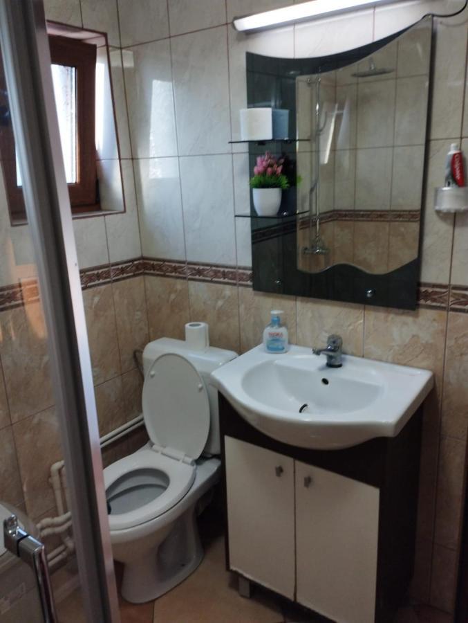 Vila Florelena Navodari Bagian luar foto